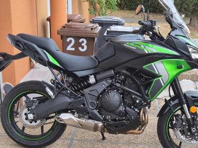 Kawasaki Versys 650 sport tourer (2024) - Foto 1