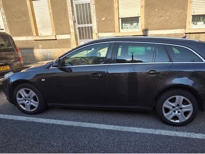 Opel Insignia fk11 (2010) - Photo 1