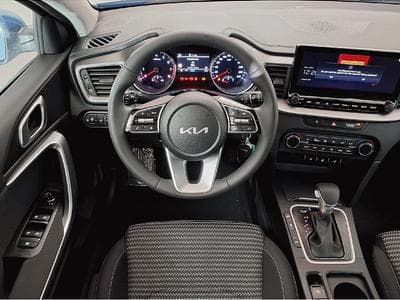 Kia XCeed (2025) - Photo 12