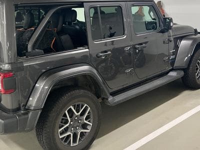 Jeep Wrangler Sahara unlimited (2022) - Foto 1