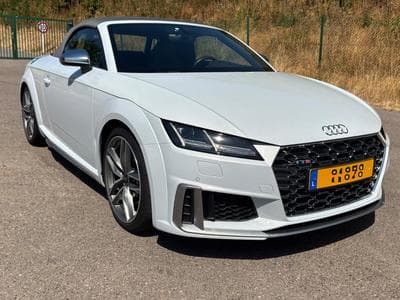 Audi TTS S tronic (2023) - Foto 1