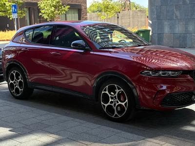 Alfa-Romeo Tonale Veloce (2023) - Foto 1