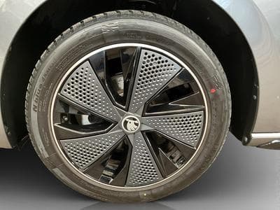 Skoda Scala Monte-Carlo+DSG+LED+Navi (2025) - Foto 8