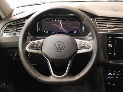 VW Tiguan Elegance+PHEV+DSG+LED+AHK (2023) - Photo 12