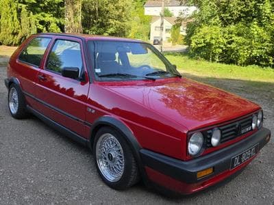 VW Golf 16v (1990) - Photo 1