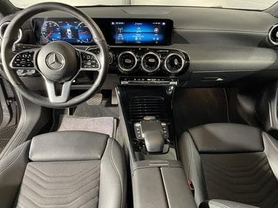 Mercedes A 180 D 116 7G-DCT PROGRESSIVE LINE GPS (2020) - Photo 3