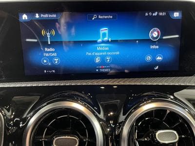 Mercedes A 180 D 116 7G-DCT PROGRESSIVE LINE GPS (2020) - Photo 6