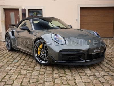 Porsche 911 911 Turbo S Cabriolet avec Pack Sport (2023) - Foto 2