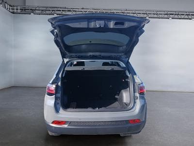 Jeep Compass 1.3 Turbo 4x2 Limited DDCT (2022) - Foto 10