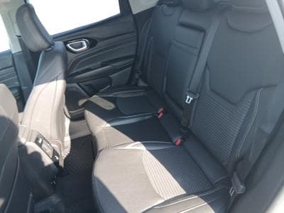 Jeep Compass 1.3 Turbo 4x2 Limited DDCT (2022) - Foto 9