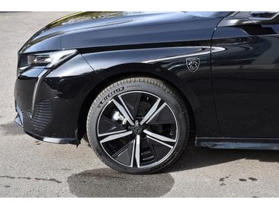 Peugeot 308 1.5 BlueHDI GT EAT8 REGUL GPS LANE CAM NEUVE (2025) - Foto 5