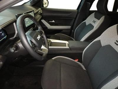 Dacia Bigster 1.8 Hybrid Journey (2025) - Foto 10