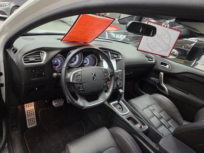 Citroën DS 4 / 2.0HDI 163CV AUTOMATIQUE (2014) - Photo 5