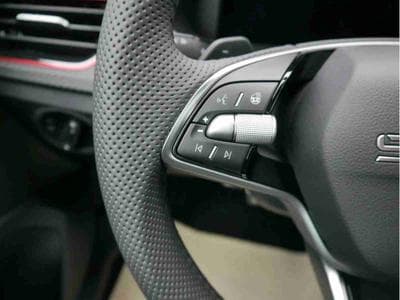 Skoda Kamiq 1.5 TSi 150 DSG Monte Carlo (2026) - Photo 11