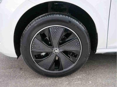 Skoda Kamiq 1.5 TSi 150 DSG Monte Carlo (2026) - Photo 5