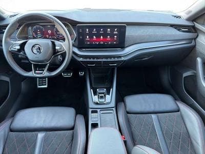 Skoda Octavia RS/DCC/Colum/19"/AHK/ACC/Matrix/el. Sitz (2023) - Photo 14