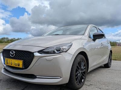Mazda 2 e-SKYACTIV (2023) - Foto 1
