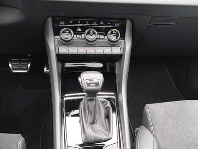 Skoda Karoq Sportline (2026) - Photo 12