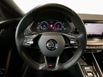 Skoda Octavia Combi+RS+DSG+Pano+AHK+Stand-H. (2022) - Foto 10