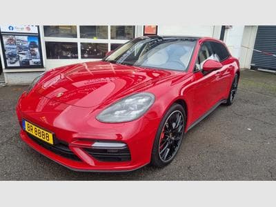 Porsche Panamera Turbo Gran Turismo (2019) - Photo 1