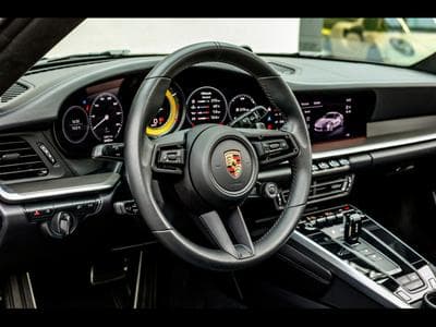Porsche 911 .1 911 TURBO S COUPE PDK – AEROKIT NOIR (2021) - Photo 10