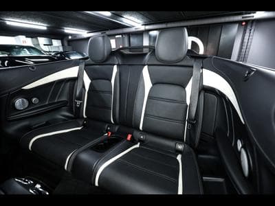 Mercedes C 63 AMG S AMG CABRIOLET (510 CH) – PACK NIGHT - IRIDIUM-SILBER (2020) - Foto 12