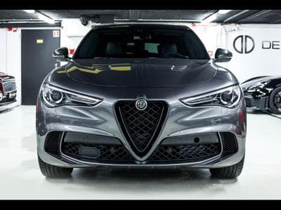Alfa-Romeo Stelvio QUADRIFOGLIO 2.9T V6 AT8-Q4 (510 CH) - GRIGIO VESUVIO (2020) - Photo 5