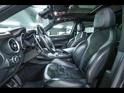 Alfa-Romeo Stelvio QUADRIFOGLIO 2.9T V6 AT8-Q4 (510 CH) - GRIGIO VESUVIO (2020) - Foto 8