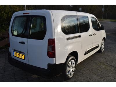 Citroën Berlingo Maxi 1,5 Blue HDi 100 3 Places (2021) - Foto 4