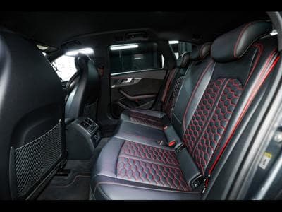 Audi RS4 AVANT 2.9 TFSI QUATTRO TIPTRONIC – AUDI EXCLUSIVE CARBON DES (2018) - Photo 13