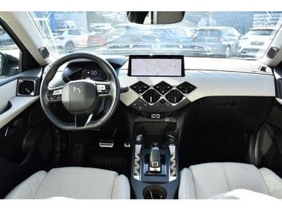 DS Automobiles DS3 1.2 PureTech EAT8 Rivoli CUIR GPS CAM LANE SIDE FOCAL 1°MAIN (2023) - Foto 9