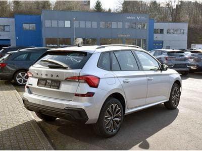 Skoda Kamiq 1.0 TSI 116 DSG Black Dots SG CHFF REGUL LANE LED NEUF (2025) - Foto 4