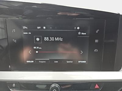 Opel Mokka 1.2 TURBO 101 Elegance (2024) - Photo 9