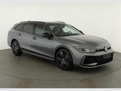VW Passat Variant 2.0 TSI 195 kW 4Motion R-Line (2026) - Foto 1