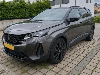 Peugeot 5008 GT LINE BLACK PACK 2.0 BlueHDi 177 EA8 (2023) - Foto 1