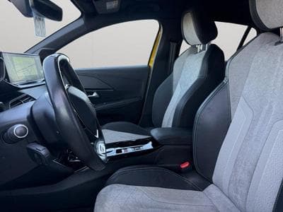 Peugeot 208 II & e- GT Pack (2021) - Foto 12