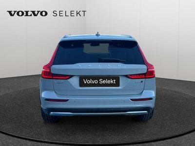 Volvo V60 B4 Plus Dark / Diesel (2024) - Photo 6