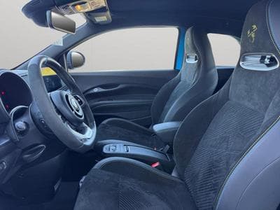 Abarth 500 Abarth Cabrio Scorpionnissima (2023) - Photo 12