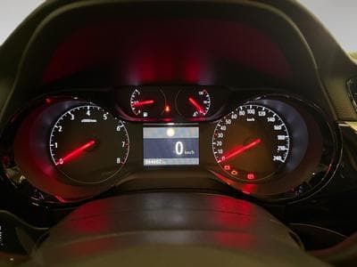 Opel Corsa 1.2 Edition (2023) - Photo 2