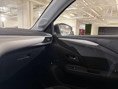Opel Corsa 1.2 Edition (2023) - Photo 9