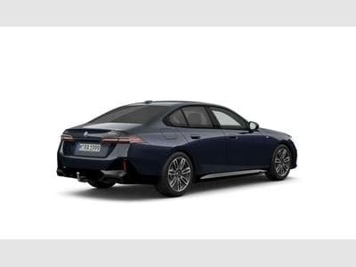 BMW 520 d xDrive M Sport M Sportpaket Head-Up DAB (2025) - Photo 2