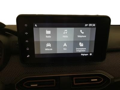 Dacia Sandero Stepway 1.0 TCe Expression CVT (2024) - Foto 8