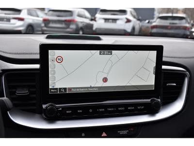 Kia XCeed 1.6 GDI PHEV Business Line DCT ACC LANE SIDE CAM 1° MAIN (2023) - Foto 10