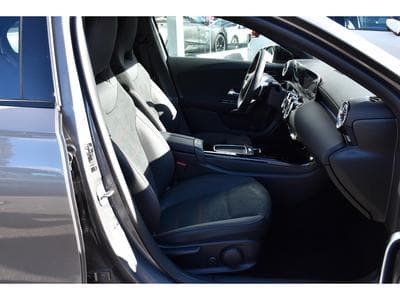 Mercedes A 200 d AMG Line 8G-DCT REGUL GPS CAM PARK APPLE CARPLAY NEUVE (2025) - Foto 7