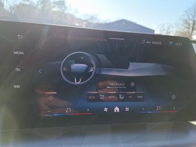 BMW X1 2.0iA xDrive23 M Sport TO MEMO ATT RMQ 1° MAIN (2024) - Foto 14