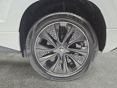 Skoda Karoq 2.0 TSI 190 DSG SPORTLINE 4x4 (2025) - Photo 6