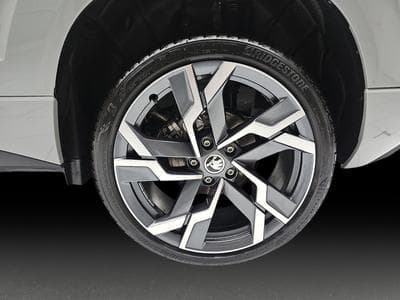 Skoda Karoq 1.5 TSi 150 DSG SPORTLINE (2025) - Photo 6