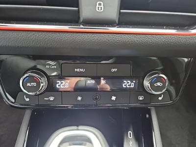 Skoda Kamiq 1.0 TSi 116 DSG Monte Carlo (2025) - Photo 11