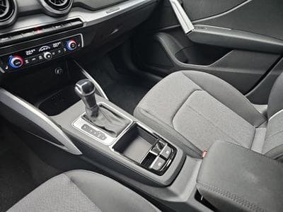 Audi Q2 35 TFSI S-Tronic 150  S-Line (2025) - Photo 11