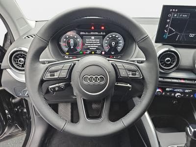 Audi Q2 35 TFSI S-Tronic 150  S-Line (2025) - Photo 12